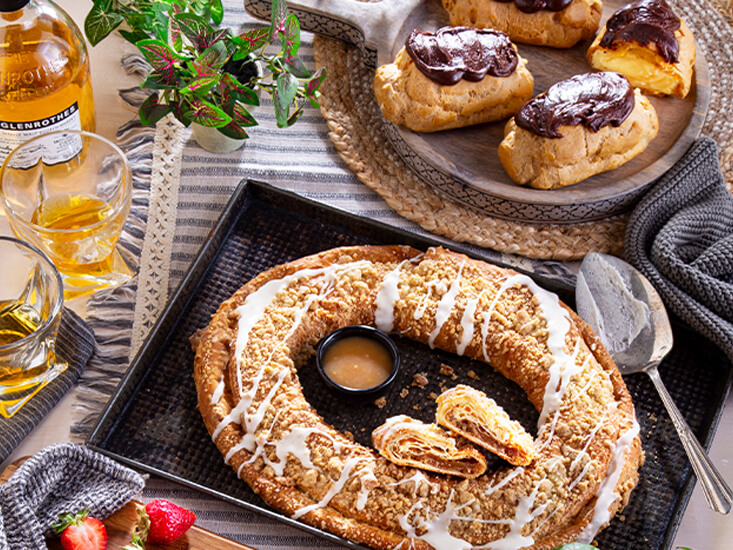Whisky Kringle on a platter for Father's Day