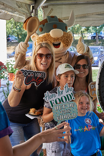 Photobooth with Olaf, the O&H Danish Bakery mascot