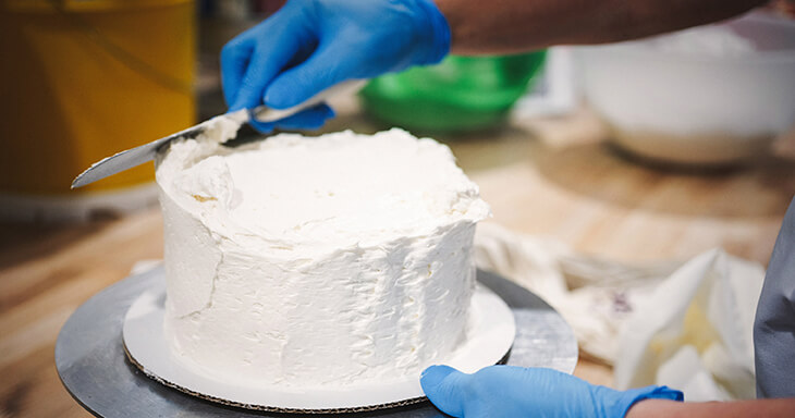 OH Bakery Cake Delivery Service, Order Cake by Delivery for a Merry Little Christmas!