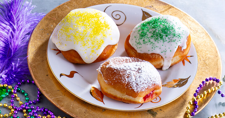 Delicious Polish paczki donuts perfect for Fat Tuesday celebrations. Enjoy traditional paczki filled with sweet flavors and discover why they?re a must-have treat. Celebrate Paczki Day with the best Fat Tuesday food!